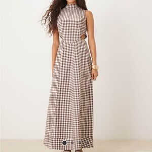 Gingham maxi dress